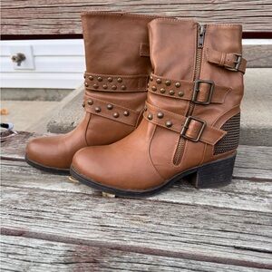 Italina Tan Studded Combat Boots … new!